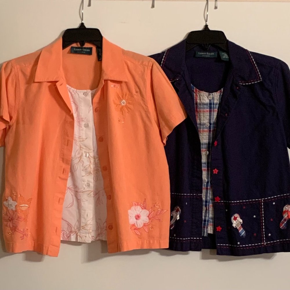 Lemon Grass Studio Petite Small 2-in-1 Short Sleeve Five Button Top